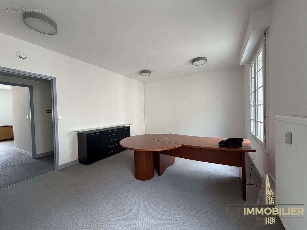 Commerce 93 m² à Amiens  - photo 2