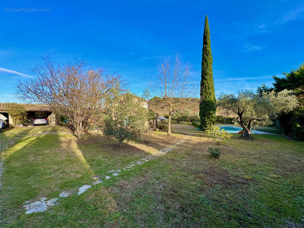 Maison à VAISON-LA-ROMAINE