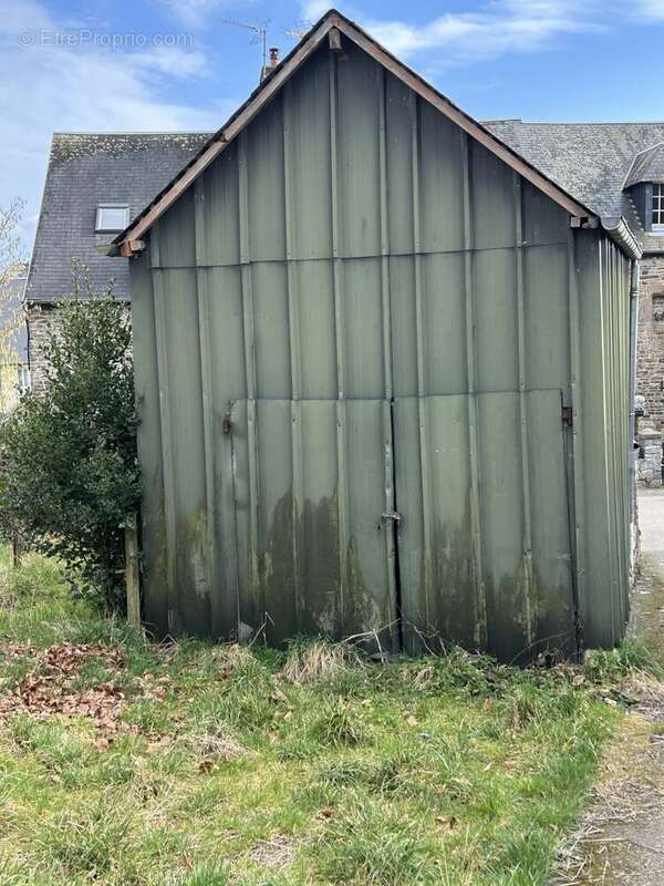 Maison à CONDE-SUR-NOIREAU