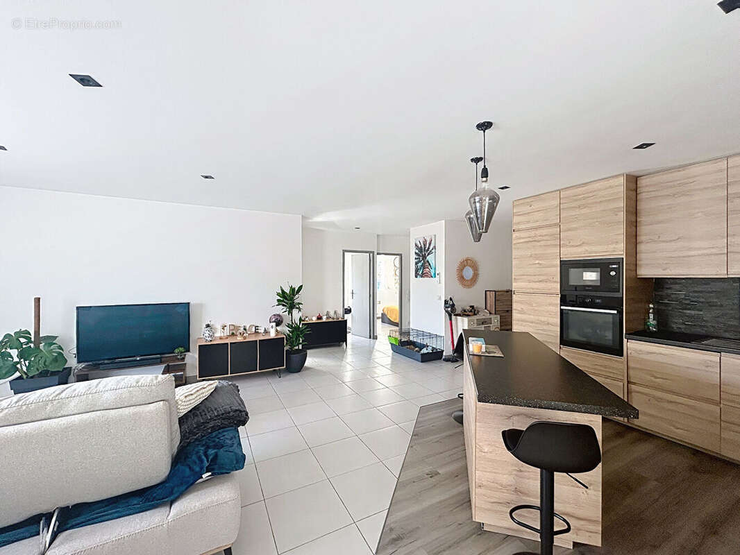 Maison à SAINT-LOUBES