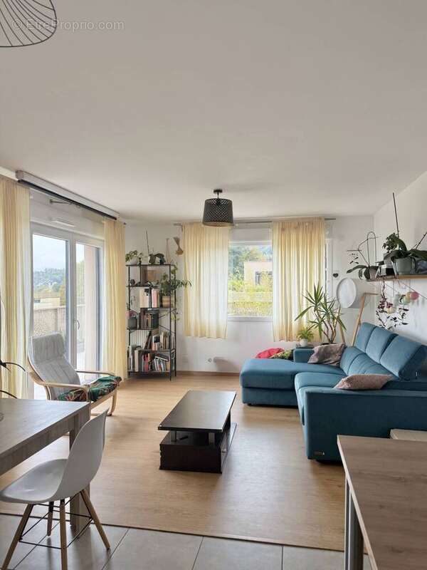 Appartement à BASSENS