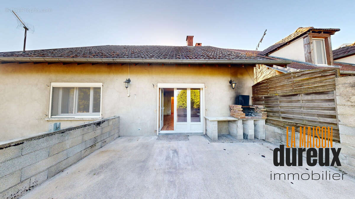 Maison 112 m² à Sauvigney-Les-Gray  - photo 3