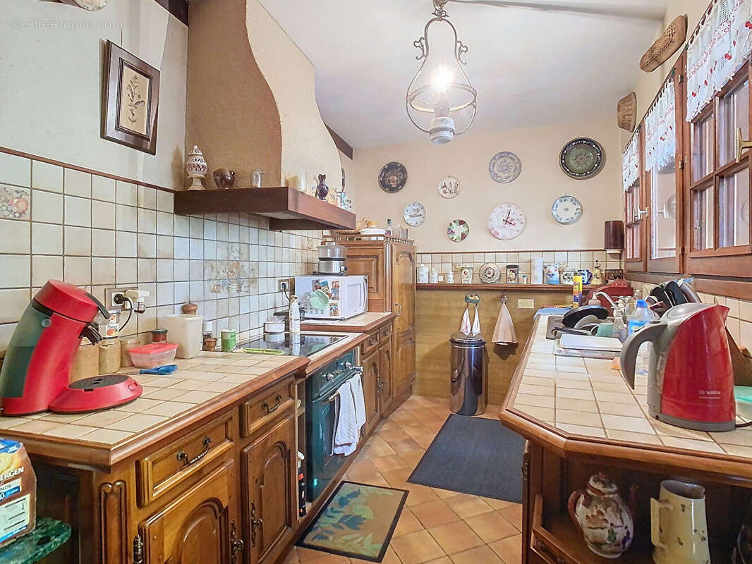 Maison à SAINT-JUNIEN