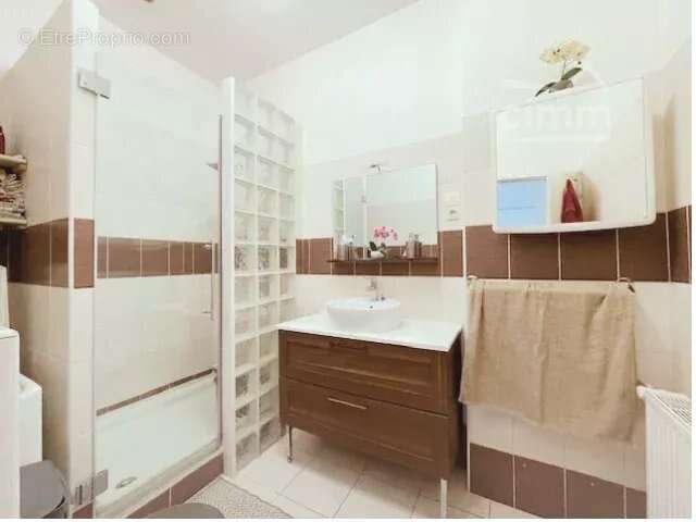 Appartement à SAINT-RAMBERT-D'ALBON