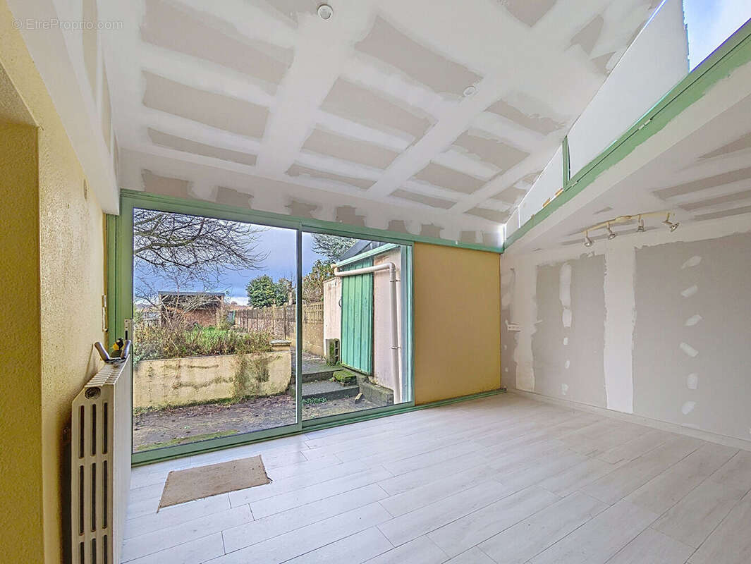 Maison à PLEINE-FOUGERES