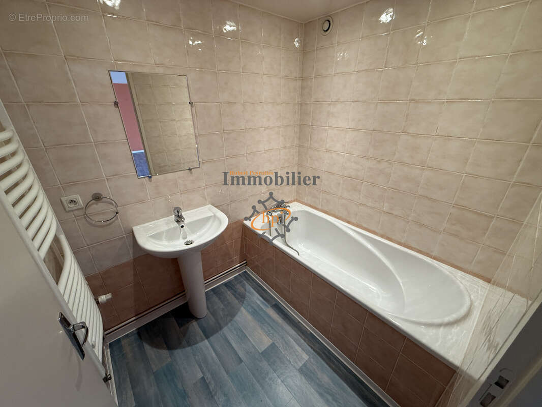 Vente maison avec terrasse et garage Saint Affrique - photo 12