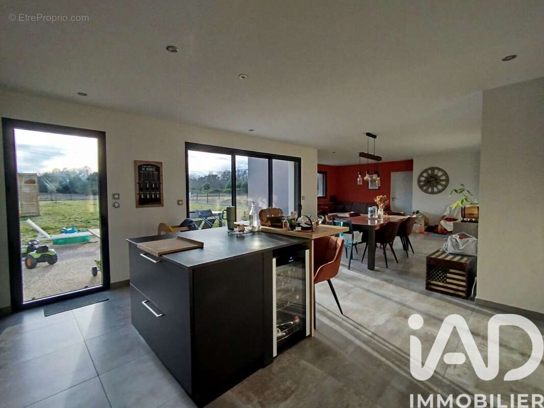 Photo 5 - Maison à CHINON