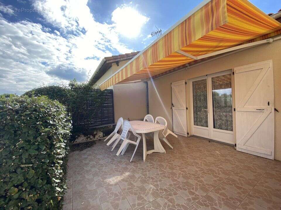 #maison #typeT4 #piscine #garages #studios #gers #cazaubon - Maison à CAZAUBON
