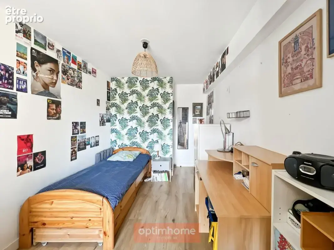 Rennes Sud-Gare Sainte-Thérèse – T4 traversant, 3 chambres, 2 loggias, garage - photo 15