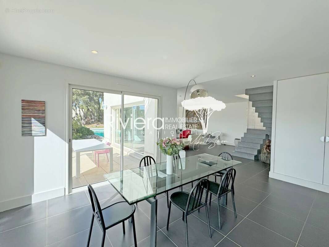 Maison à LA CROIX-VALMER