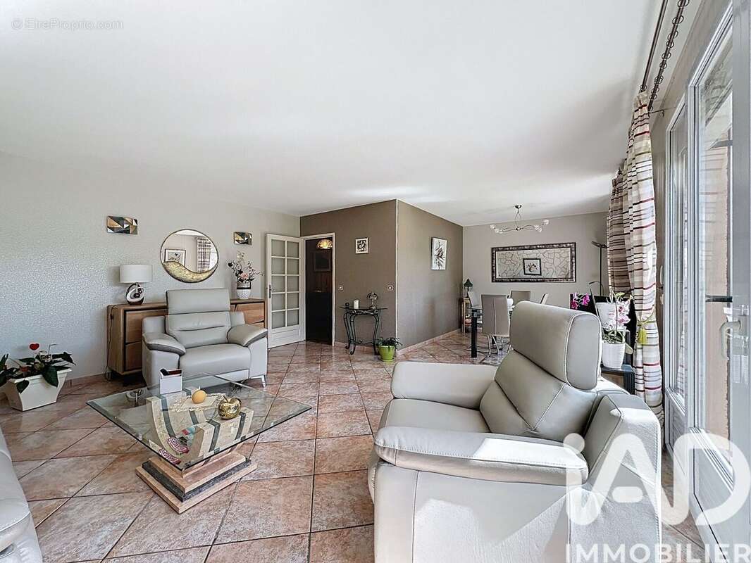 Photo 2 - Maison à OTHIS