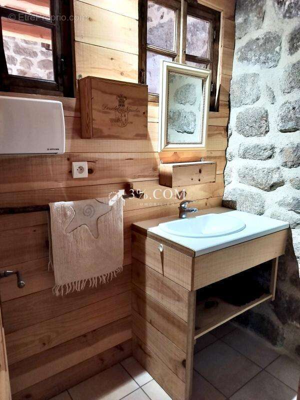 Maison à SAINT-GENEST-LACHAMP