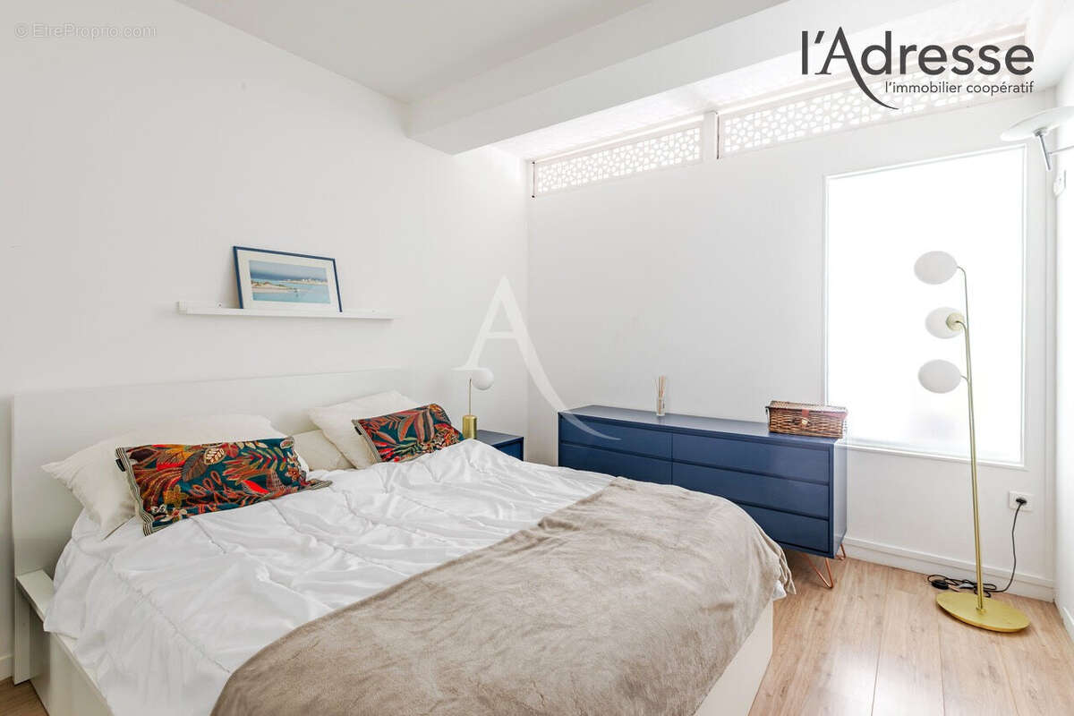 Appartement à SURESNES