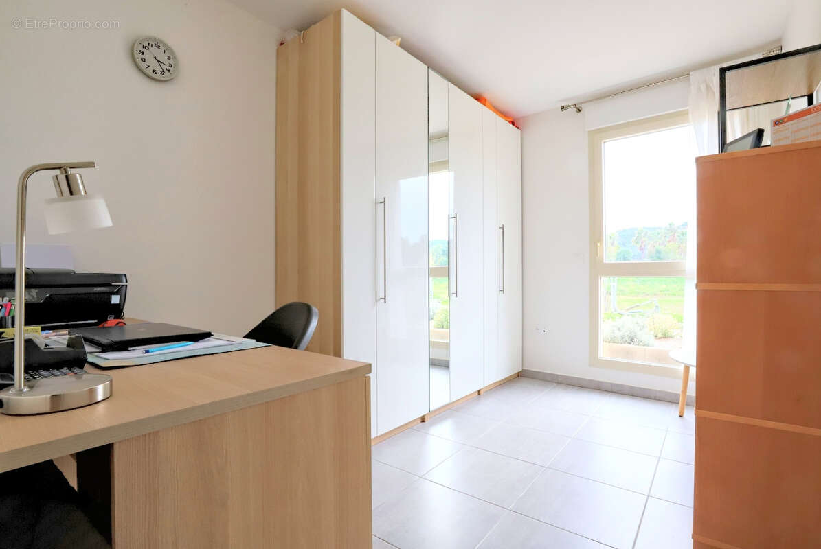 Appartement à HYERES