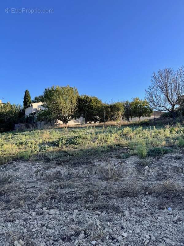 Terrain à AIX-EN-PROVENCE