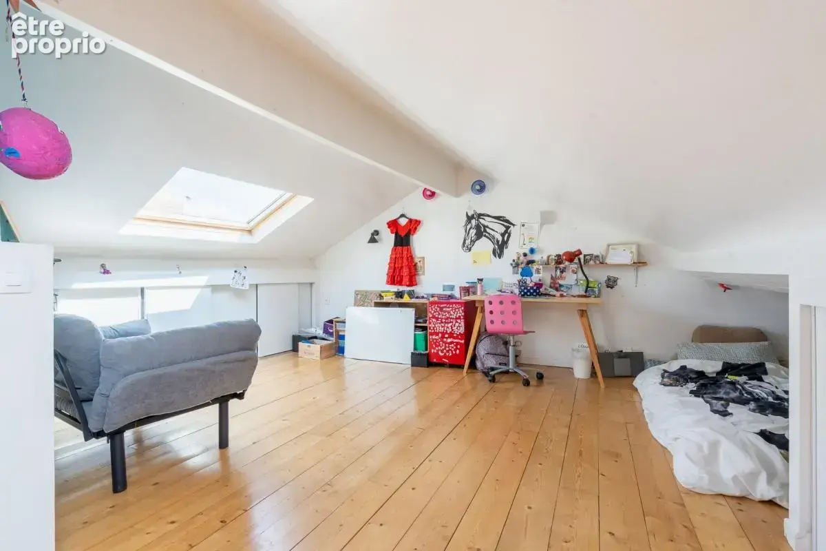  maison individuelle 5p avec jardin & garage — romainville (93230) - photo 8