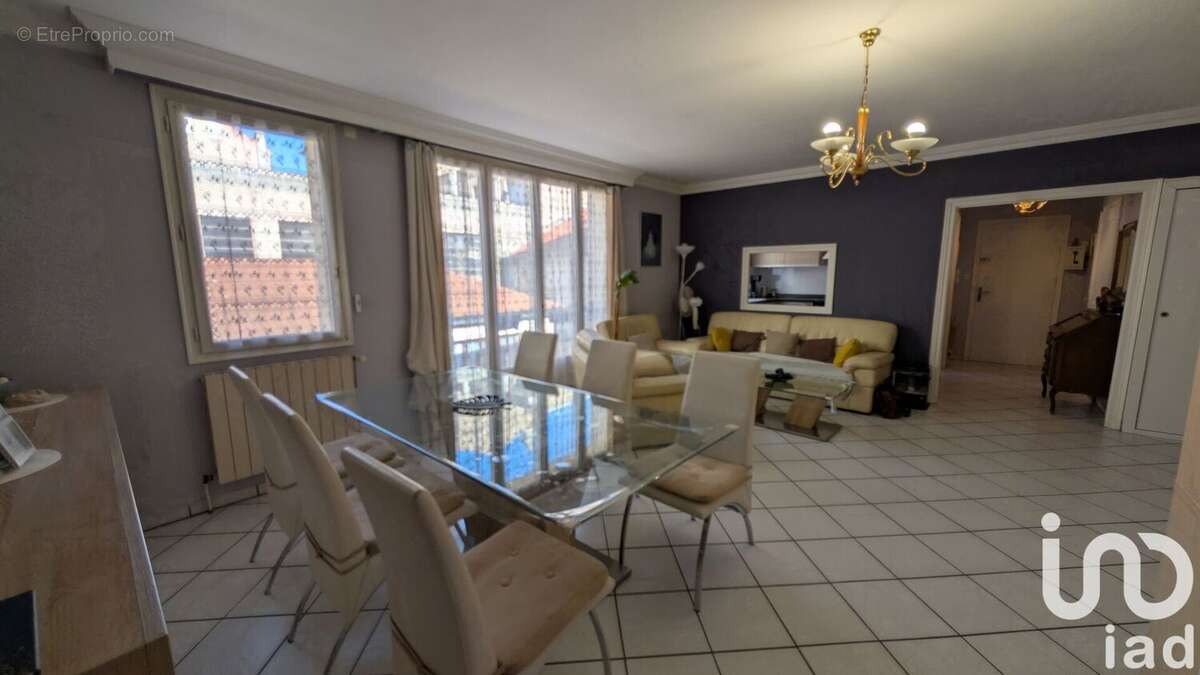 Photo 8 - Maison à SAINT-ETIENNE