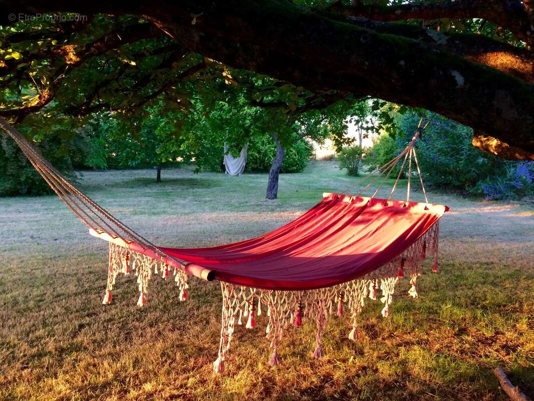 Maison à BOUTEILLES-SAINT-SEBASTIEN