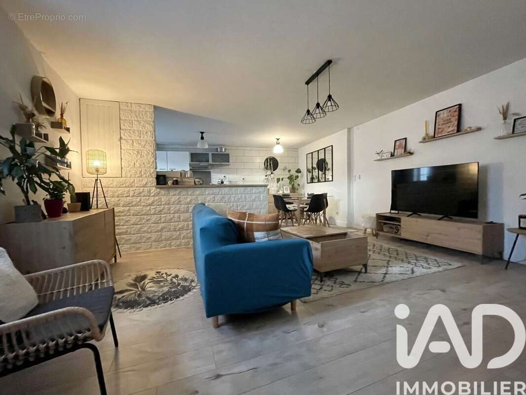 Photo 2 - Maison à CHARLEVILLE-MEZIERES