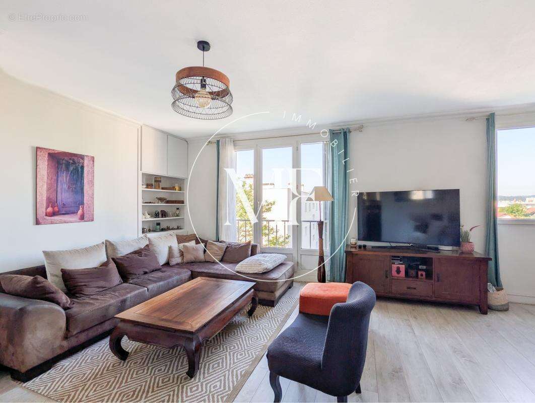 Appartement à RUEIL-MALMAISON