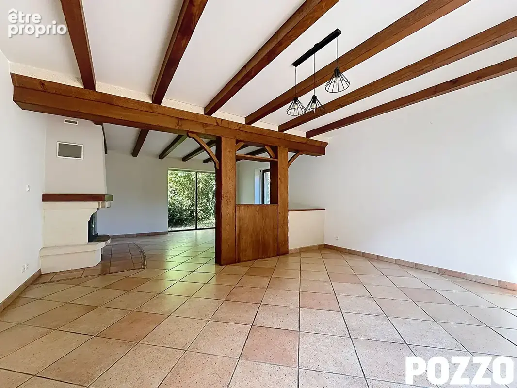 A VENDRE - Precey - Propriété de caractère 6 pièce(s) 140 m² - photo 4