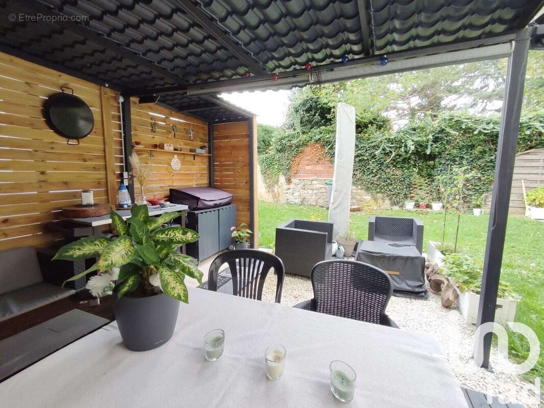 Photo 3 - Maison à LE MESNIL-AUBRY