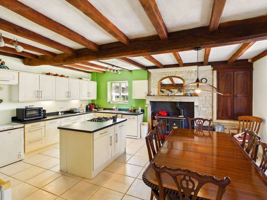 Jolie maison de village avec maison d'amis - photo 3