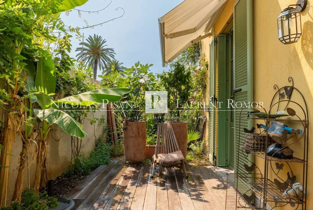 Appartement à BEAULIEU-SUR-MER