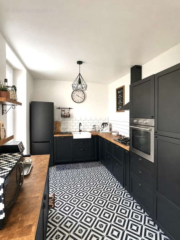 Maison à vendre 8 pièces 191 m² (78) - 6 chambres - jardin - cave - photo 5