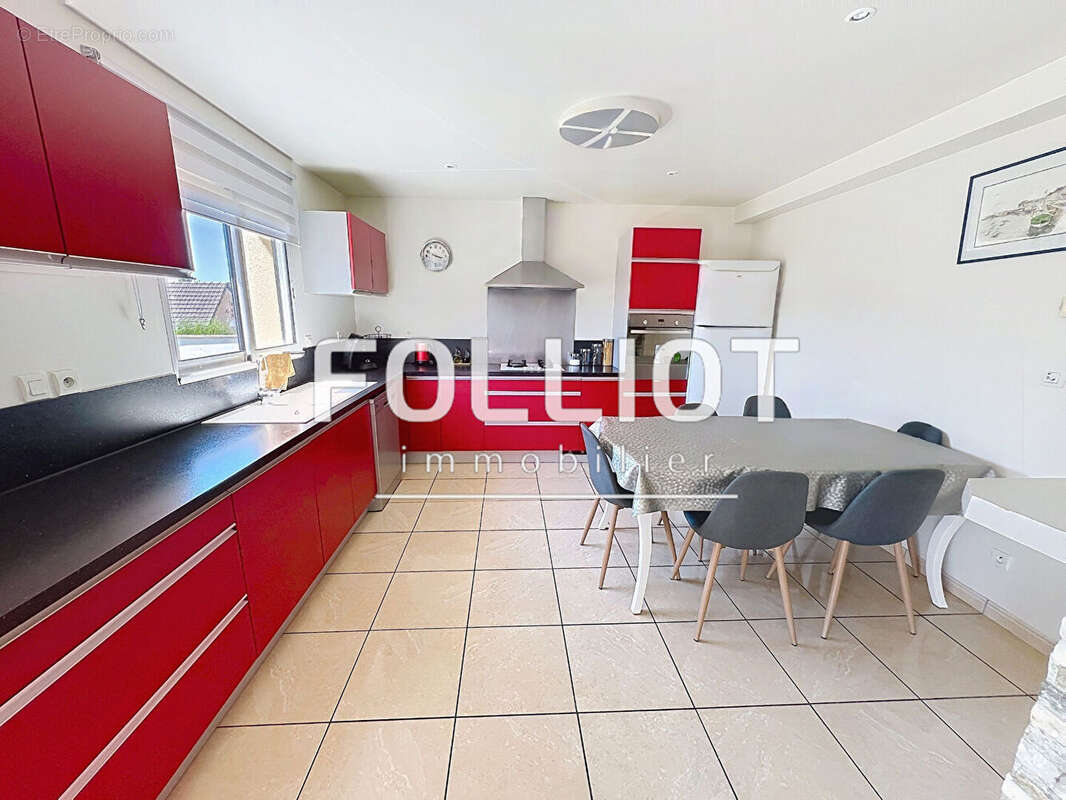 A vendre Maison familiale 50000 SAINT LO - photo 2