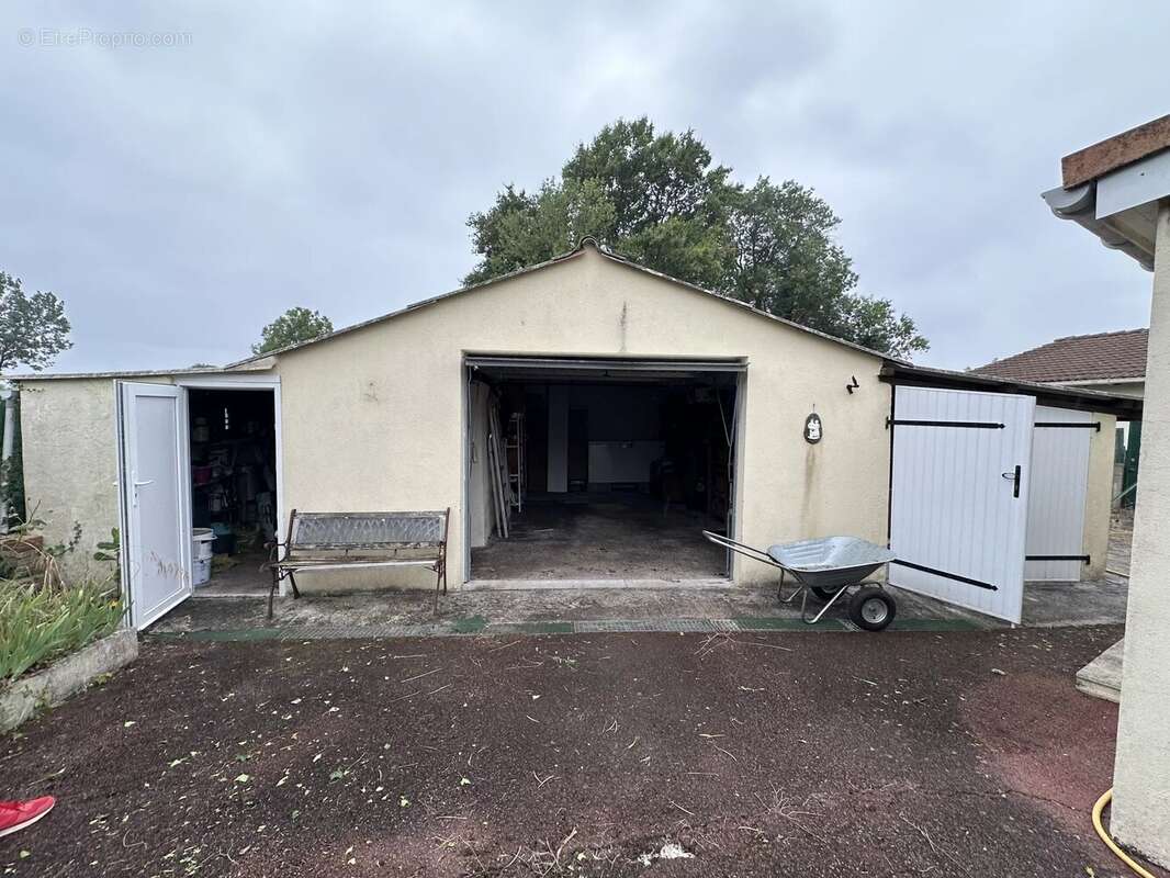 Maison à BRAUD-ET-SAINT-LOUIS