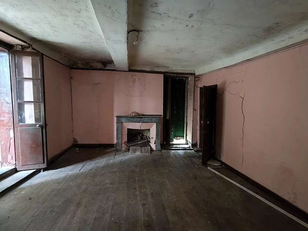 Maison à SAUVETERRE-DE-BEARN