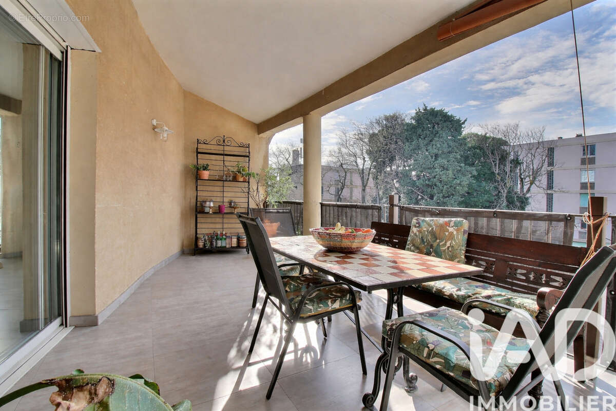 Photo 8 - Appartement à MORIERES-LES-AVIGNON