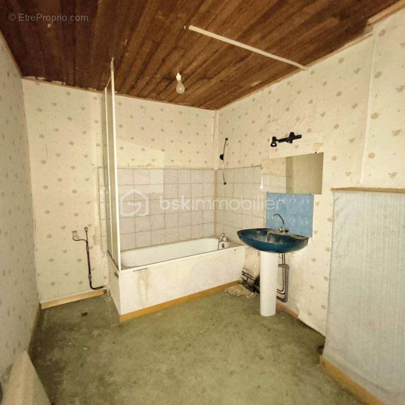 Maison 131m² à rénover - photo 6