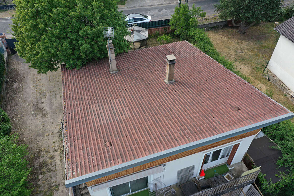 Maison à JOUET-SUR-L'AUBOIS