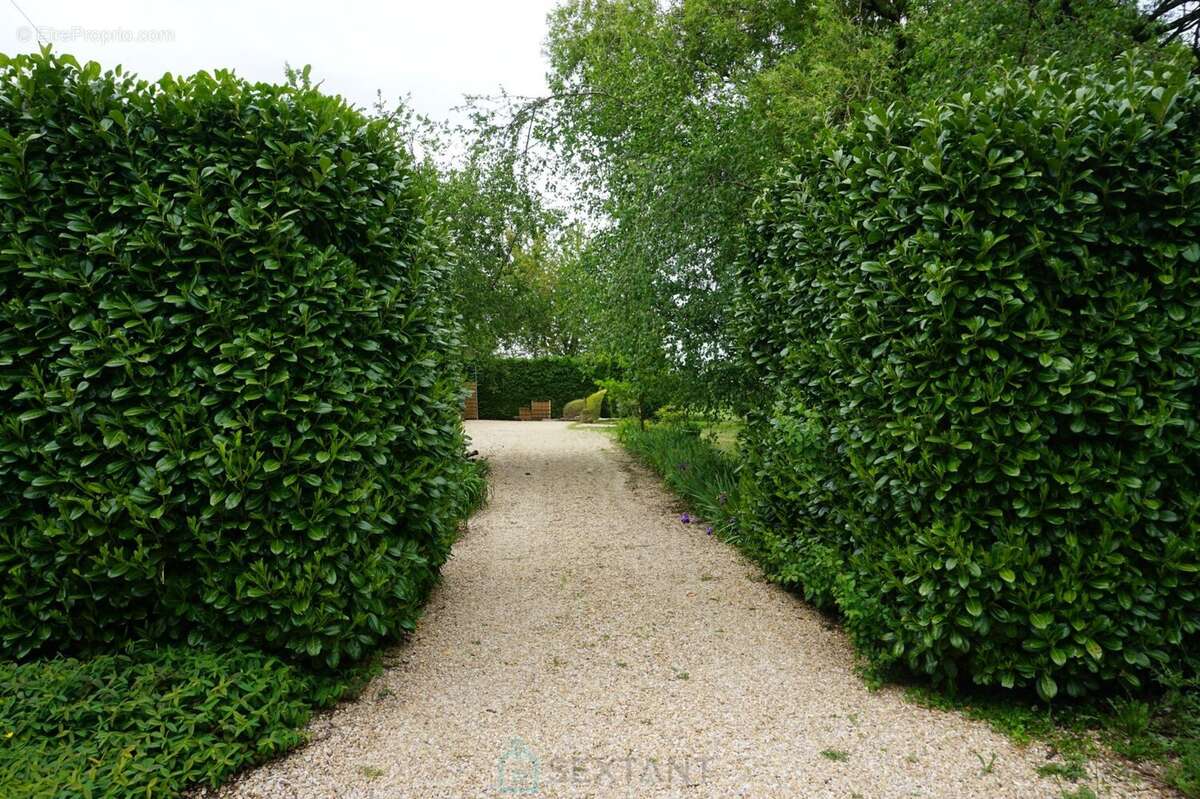 Maison à SAINT-JORY-DE-CHALAIS