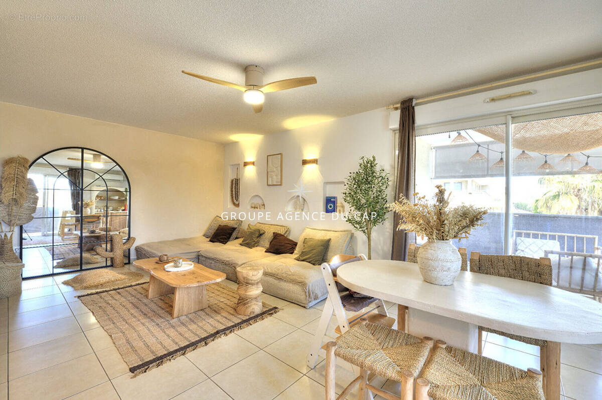 Appartement à FREJUS