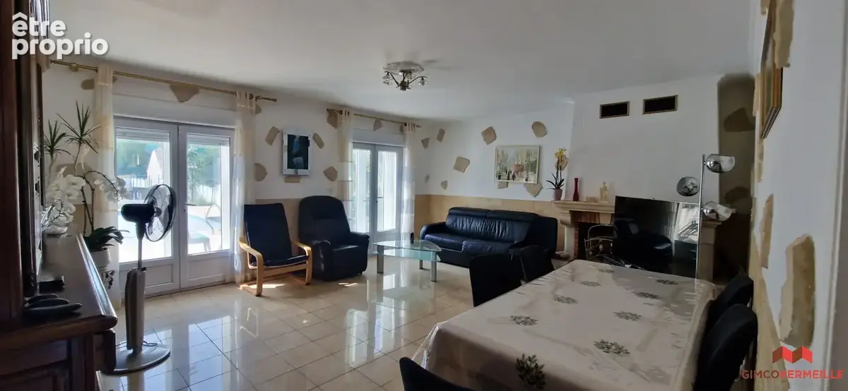 Maison spacieuse à vendre à Conflans-Sainte-Honorine - 5 chambres - photo 7
