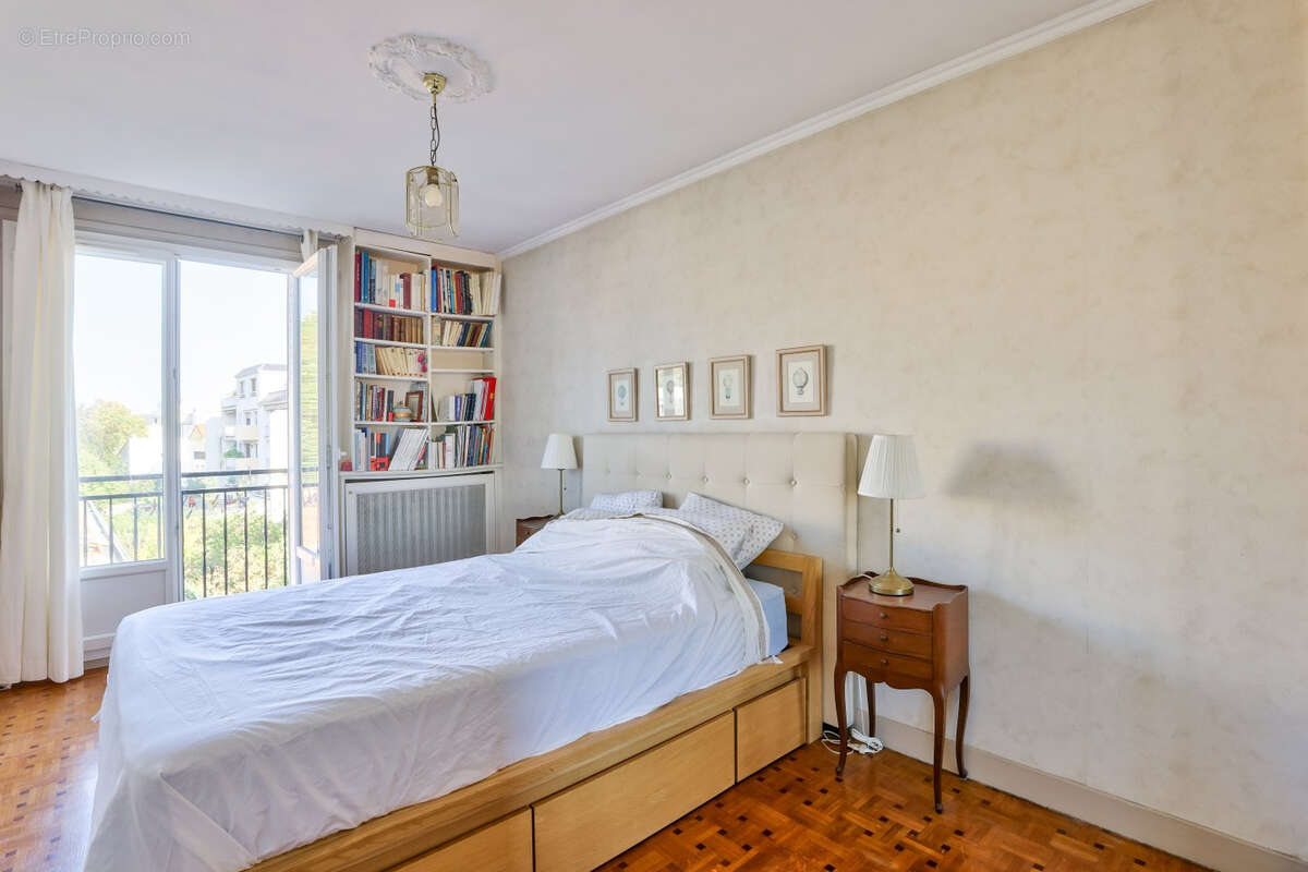 Appartement à NOGENT-SUR-MARNE