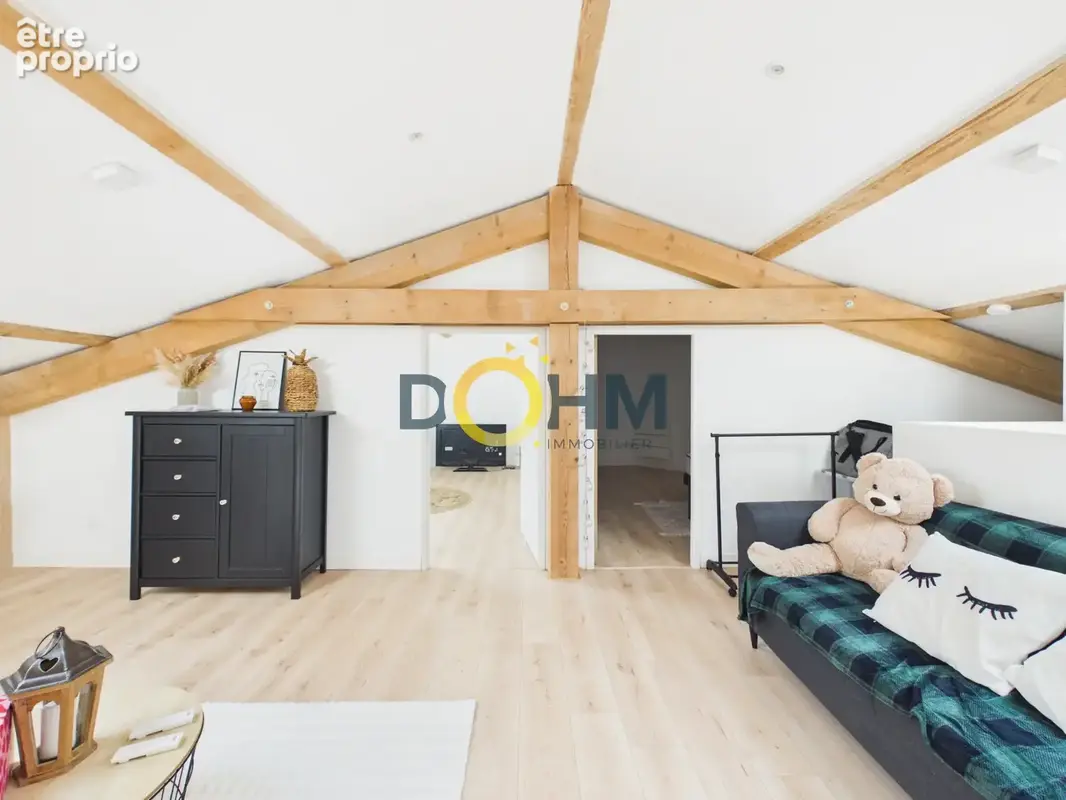 À vendre sur la commune de Fay-la-Triouleyre, belle maison  t5 d’environ 130 m2 récemment rénovée - photo 13