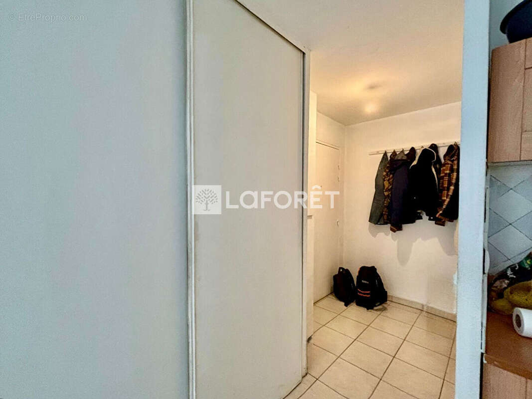 Appartement à MARSEILLE-2E