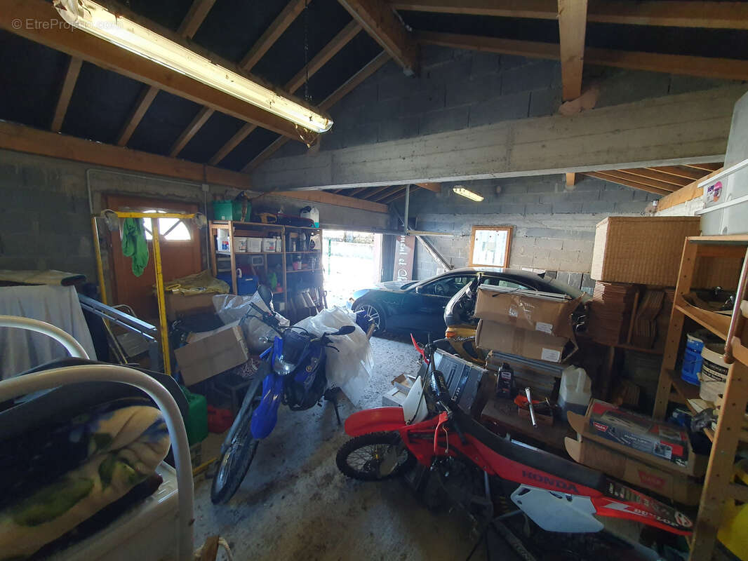 Maison à LA FREISSINOUSE