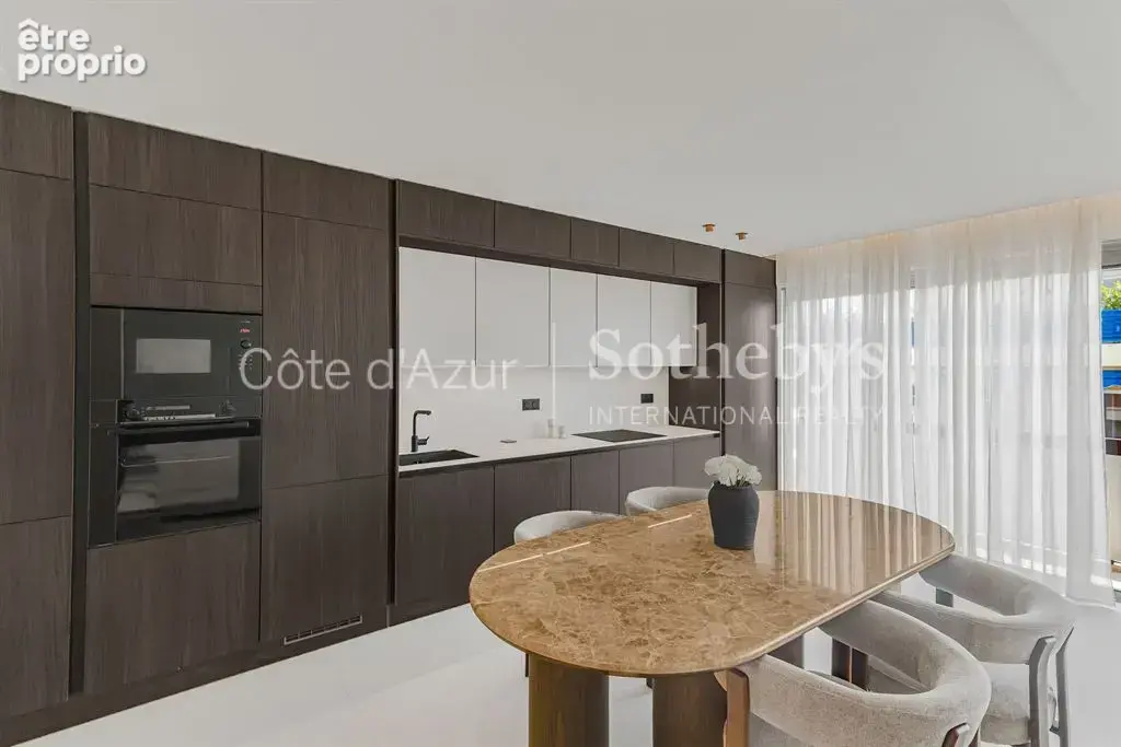 Antibes, appartement de 79 m² rénové avec exposition sud et terrasse - photo 4