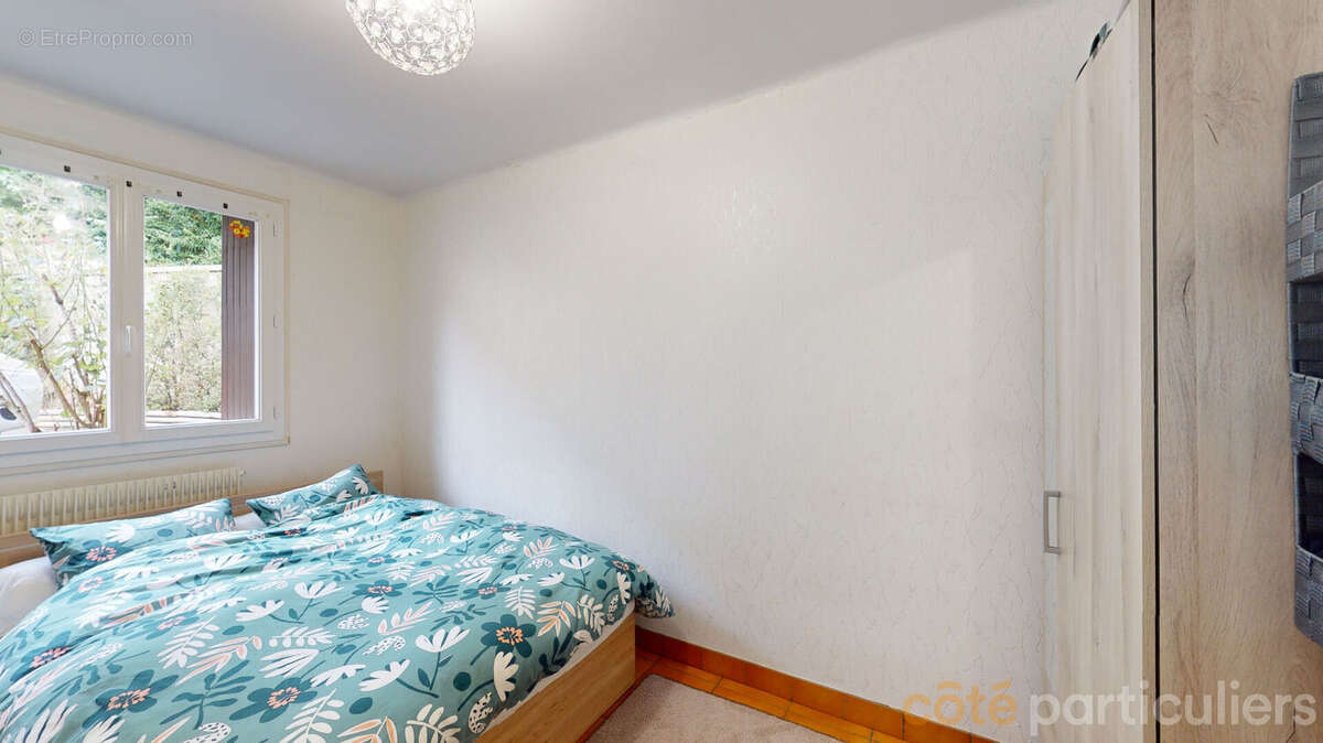 Immeuble en monopropriété à Cardaillac - photo 7