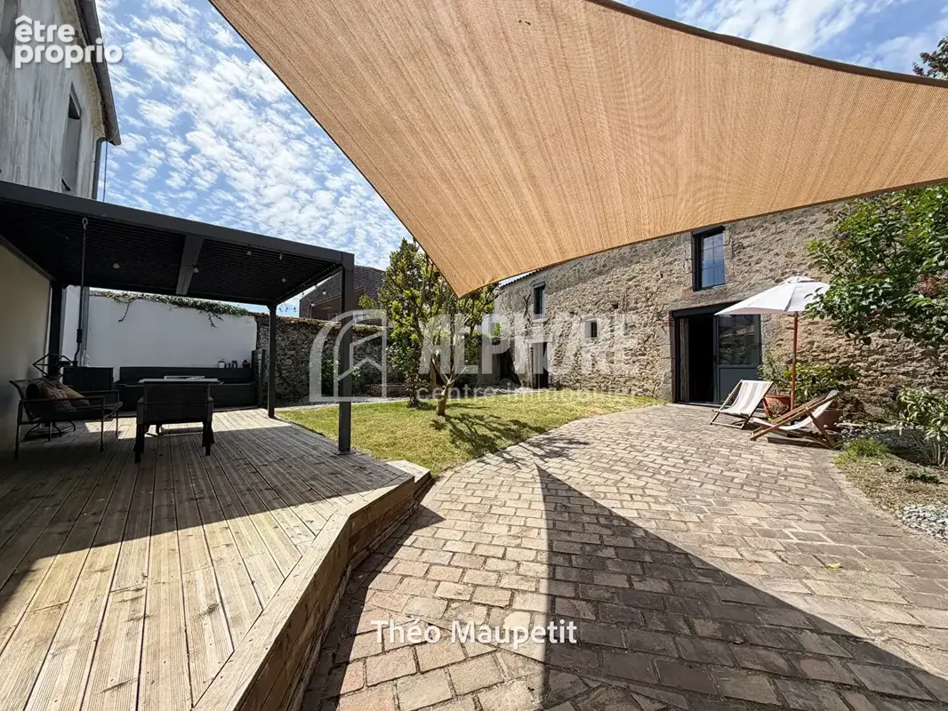 Maison Aubigny Les Clouzeaux 5 pièce(s) 114 m2 - photo 12