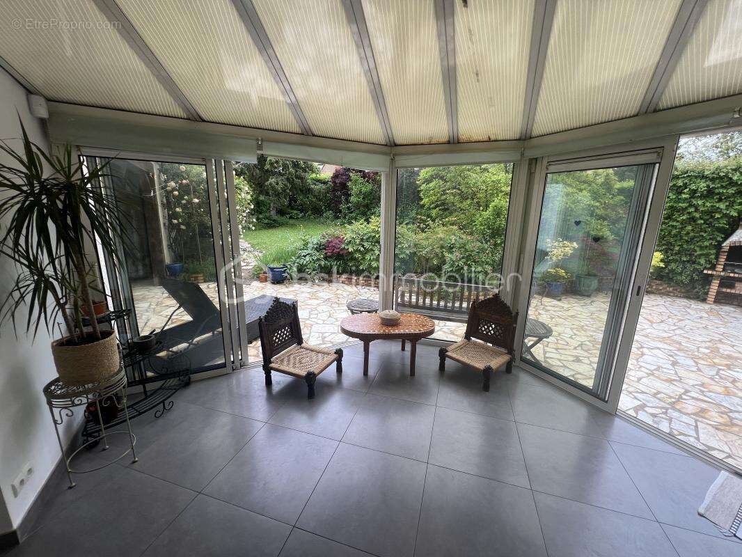 Maison à MAREUIL-LES-MEAUX