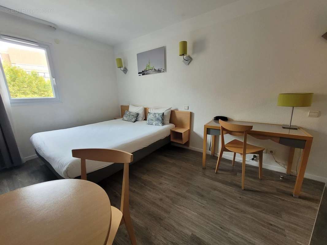 Appartement à MARSEILLE-6E