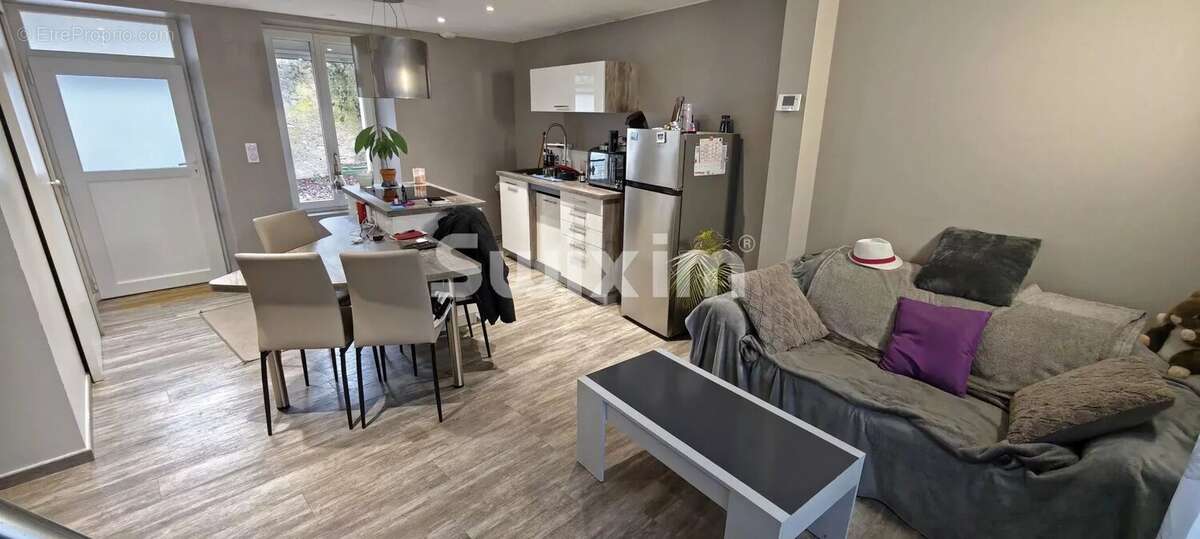 Maison 46 m² à Damparis  - photo 2