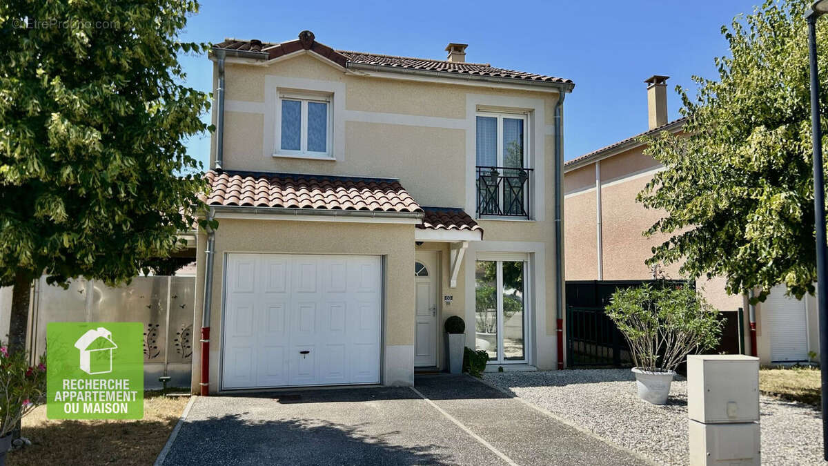 Maison à LOYETTES