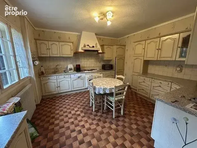 Ensemble immobilier avec maison, studio indépendant et grand atelier - photo 2